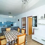 شقة Klis *
