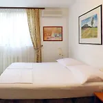 Klis Апартаменты *