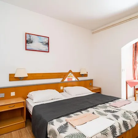 Klis Apartman
