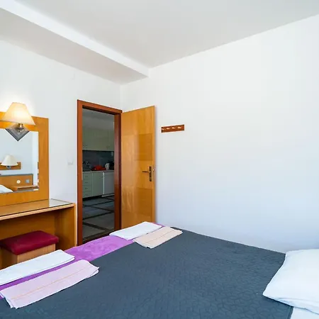 公寓 Klis 米利尼