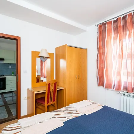 Klis 公寓 米利尼